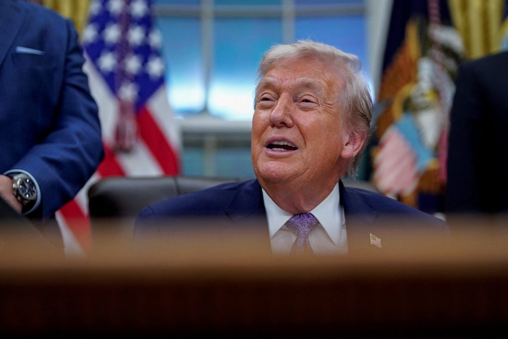 Η κυβέρνηση Τραμπ επιδιώκει να αυξήσει τις αφαιρέσεις υπηκοότητας από πολιτογραφημένους Αμερικανούς πολίτες