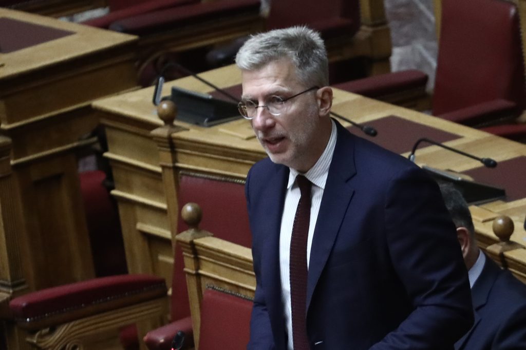 Άκης Σκέρτσος στη Βουλή