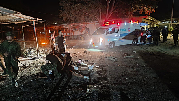 Νεκροί και τραυματίες μετά από επίθεση σε βάση του στρατού της Κολομβίας - Τους αντάρτες κατηγορεί η κυβέρνηση