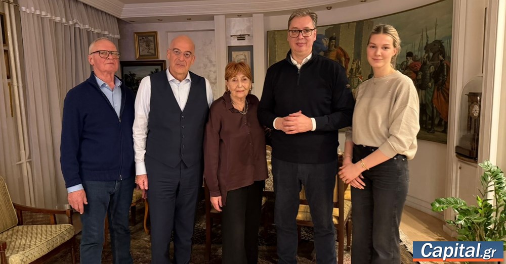 Την πατρική κατοικία του Αλ. Βούτσιτς επισκέφθηκε ο Ν. Δένδιας