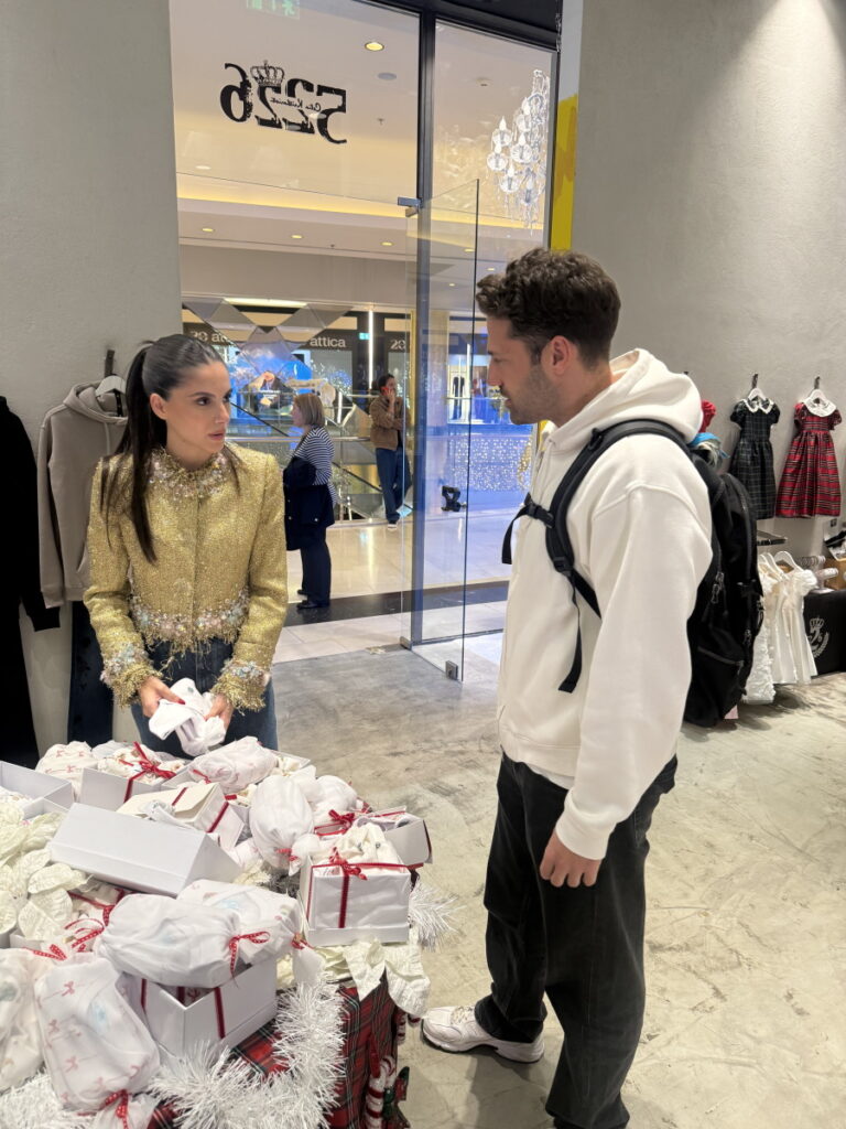 Λάμψη και στυλ: Η Αλεξάνδρα Νίκα παρουσίασε τη συλλογή της με την Celia Kritharioti έχοντας στο πλευρό της τον Κωνσταντίνο Αργυρό