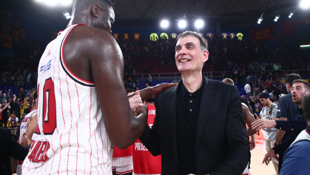 «Τεχνητή συντροφιά»: Μας συνδέει ή μας απομονώνει η AI;