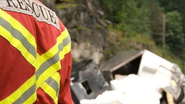 Δεκαέξι νεκροί και πολλοί τραυματίες σε τροχαίο με λεωφορείο στην Ινδονησία