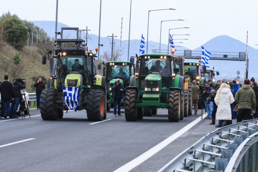 Οι κινήσεις του Μαξίμου μπροστά στο αδιέξοδο