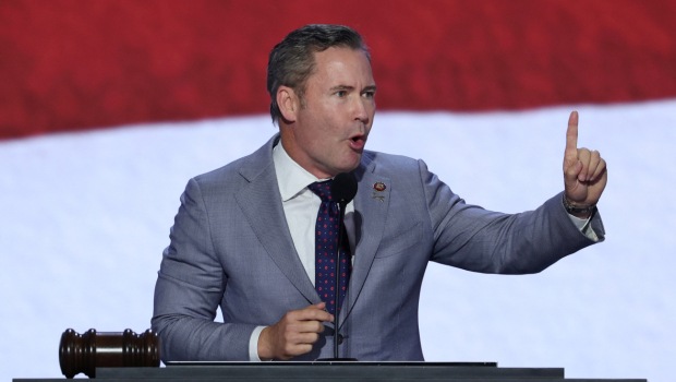 Βενεζουέλα: Η πώληση πετρελαίου επιτρέπει στον Μαδούρο να διατηρηθεί στην εξουσία, λένε οι ΗΠΑ