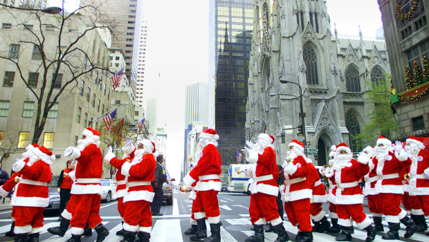 Η μείωση του χρόνου εργασίας στην κορυφή της λίστας ευχών για τα Χριστούγεννα