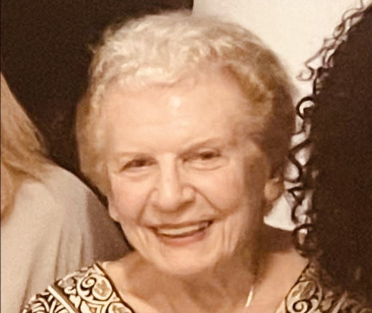 Σύλβα Ακρίτα