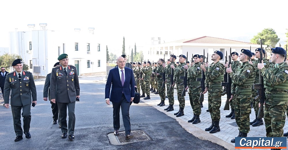 Τις Άγιες Ημέρες η σκέψη μας στα στελέχη των Ενόπλων Δυνάμεων...