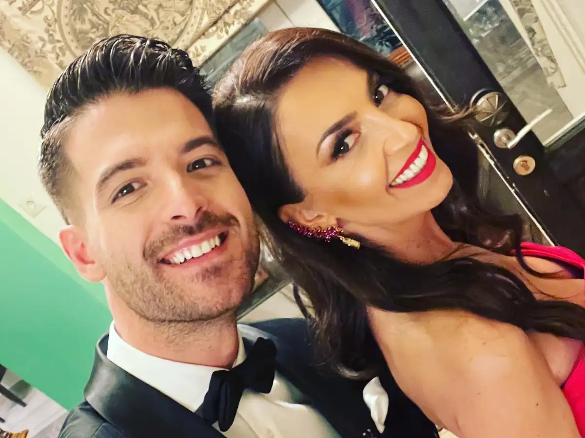 Άρης Μουγκοπέτρος: Τα πρώτα λόγια της συζύγου του μετά τη μήνυση για ενδοοικογενειακή απειλή