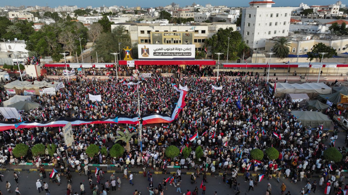 Υεμένη: Η κυβέρνηση ζήτησε παρέμβαση της Σαουδικής Αραβίας ενάντια στους αυτονομιστές - Τύμπανα πολέμου
