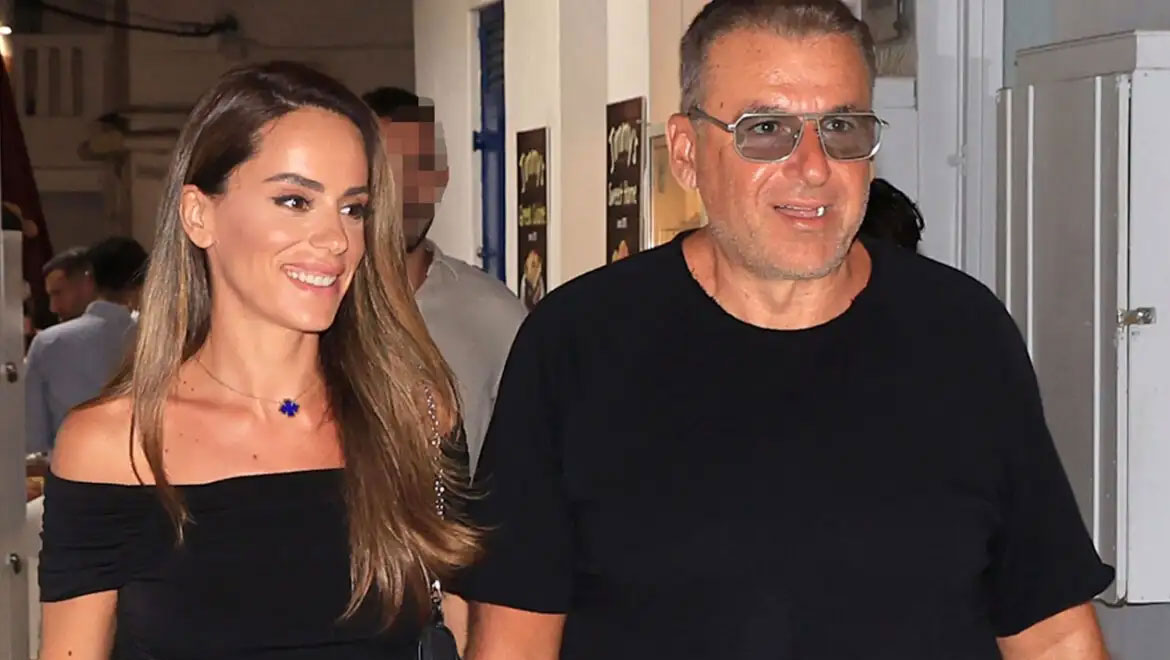 Γιώργος Λιάγκας – Μαρία Αντωνά: Χριστουγεννιάτικο ταξίδι στο Ντουμπάι