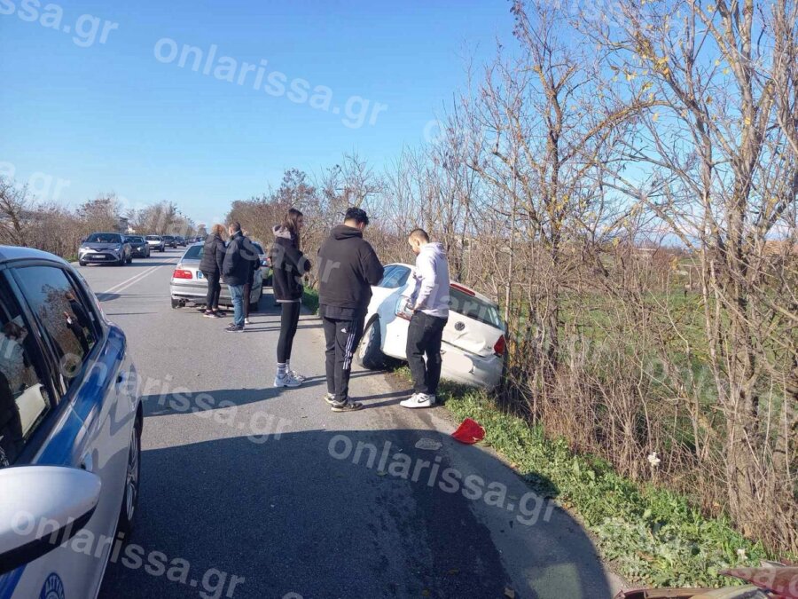 Λάρισα: Καραμπόλα τεσσάρων οχημάτων - Στο νοσοκομείο 22χρονη τραυματίας