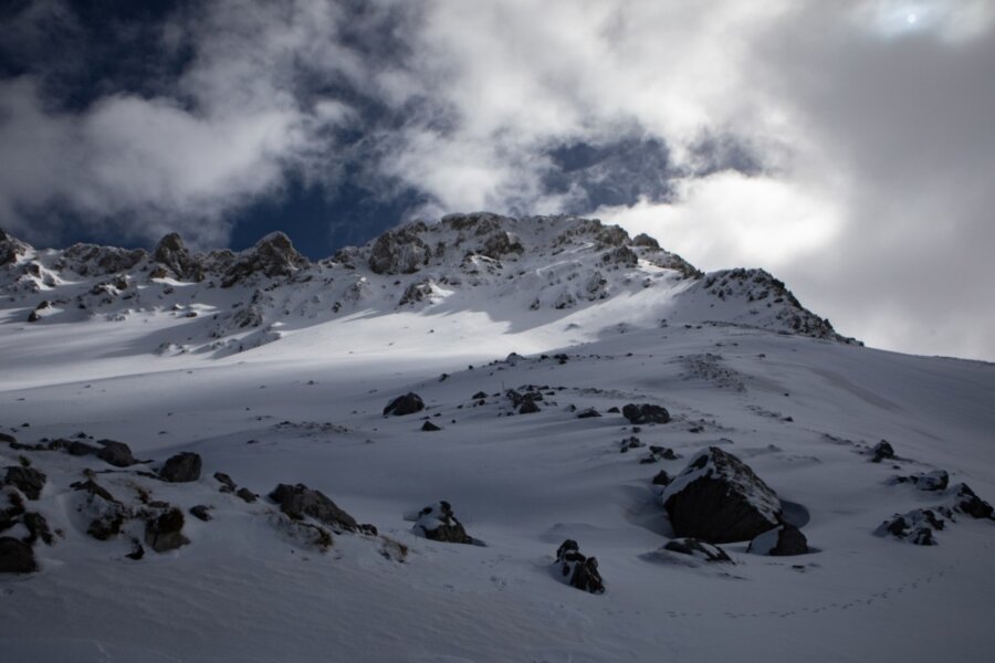 Τραγωδίες από χιονοστιβάδες στα ελληνικά βουνά - Από τα Βαρδούσια έως τα Λευκά όρη