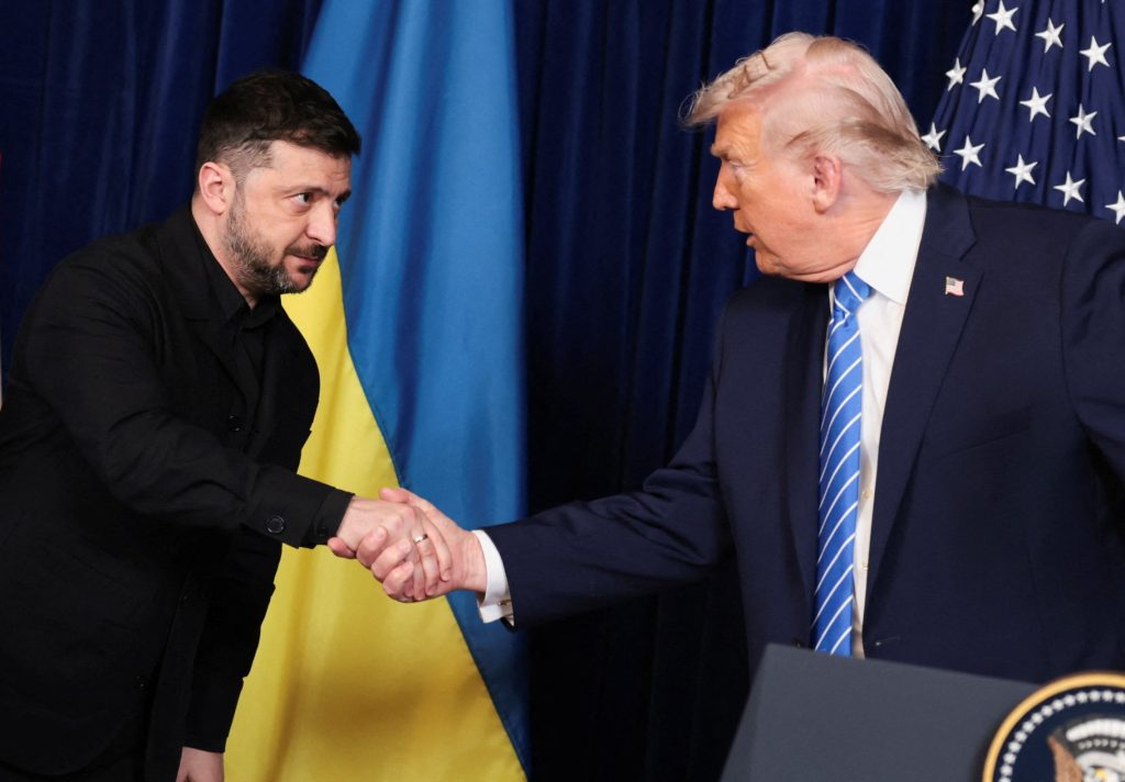 Ζελένσκι Τραμπ χειραψία