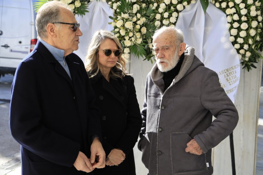 Με ένα θερμό χειροκρότημα το τελευταίο «αντίο» στη Σύλβα Ακρίτα