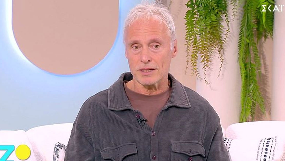 Αντώνης Φραγκάκης: «Η yoga ήταν μάχη με τον εαυτό μου, όχι απλή αυτοφροντίδα»