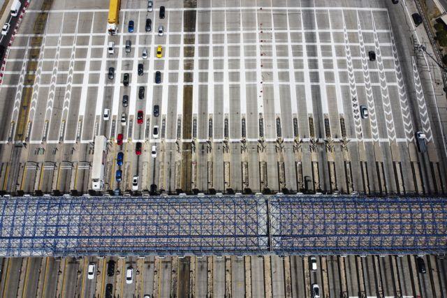 Διόδια: Αυξάνονται από την Πρωτοχρονιά στους αυτοκινητοδρόμους – Οι νέες τιμές