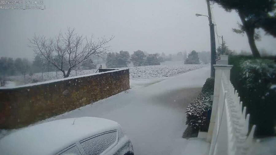 Χιονίζει στα ορεινά της χώρας - Σε ποιες περιοχές το «έστρωσε»