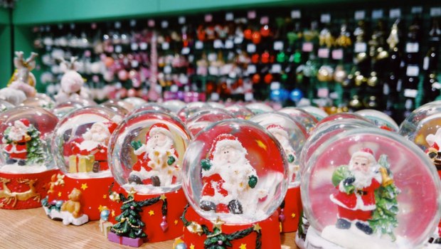 Η τελευταία «αναλογική» Πρωτοχρονιά και το πρώτο SMS που άλλαξε ριζικά τον τρόπο που επικοινωνούμε