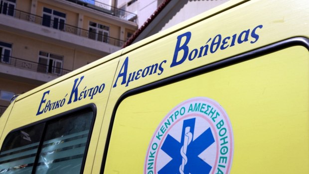 Δύο σοβαρά τραυματίες σε τροχαία στην Αττική