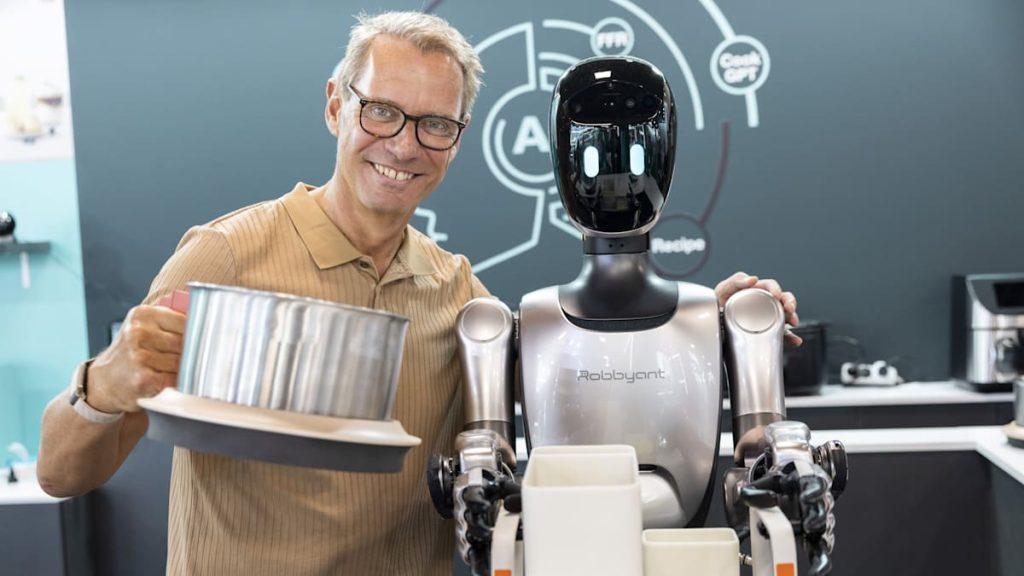 Ανθρωποειδή ρομπότ: Έρχονται τα ρομπότ… υπηρέτες στο σπίτι έναντι 20 χιλ. δολαρίων - Οικονομικός Ταχυδρόμος