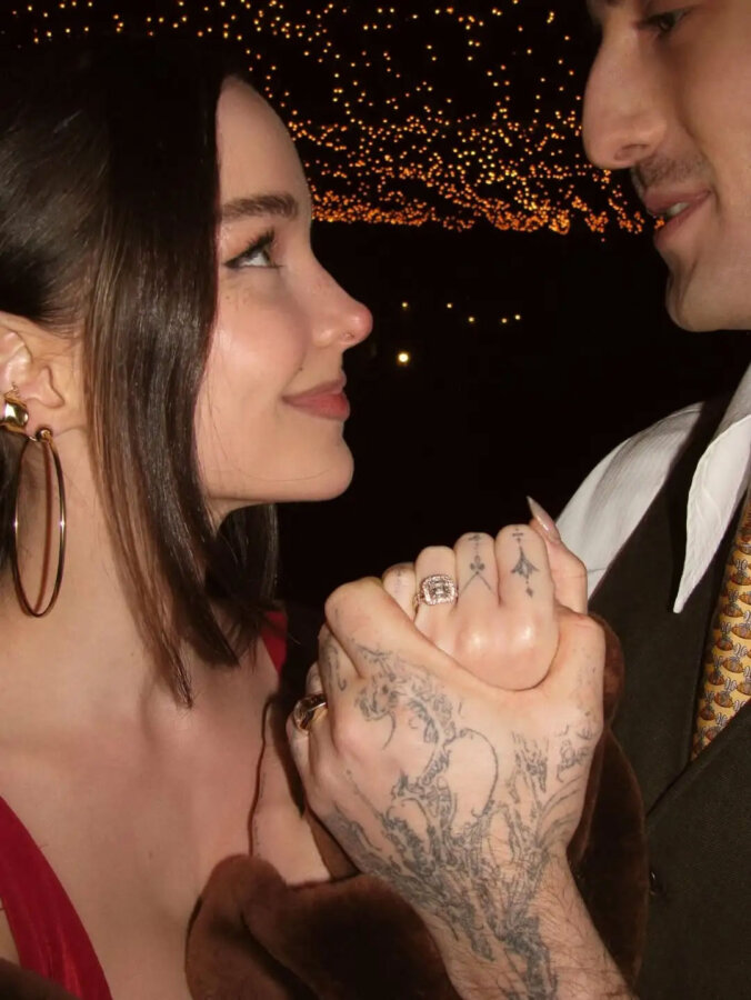 Damiano David: Πρόταση γάμου στη Dove Cameron – Το μονόπετρο που «έριξε» το Instagram