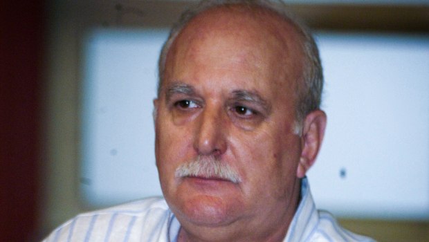 Γιώργος Παπαδάκης: Ο δημοσιογράφος που συνέδεσε το όνομά του με την καθημερινότητα του Έλληνα πολίτη