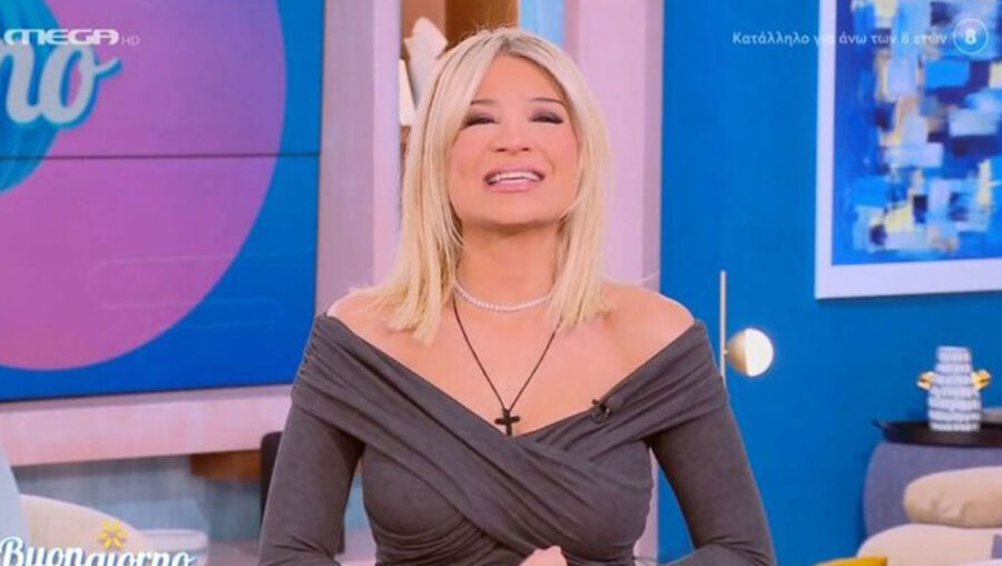 Φαίη Σκορδά: Οι on air ευχές της στον… «Γιάννη» της για τη γιορτή του