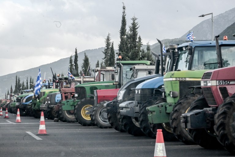 ΣΥΡΙΖΑ: Αναμασήματα οι εξαγγελίες της κυβέρνησης για τους αγρότες