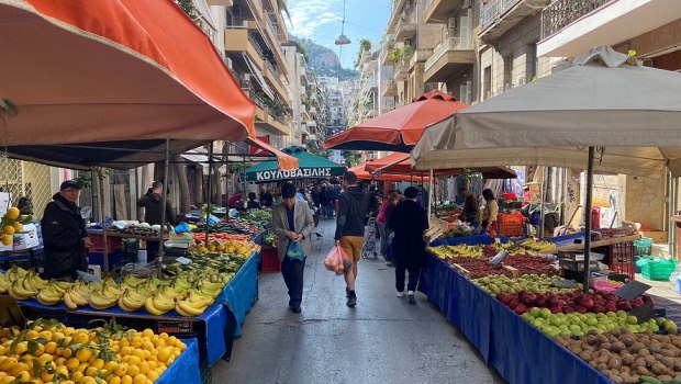 Λαϊκές Αγορές: Επιστρέφουν την Παρασκευή στους πάγκους οι παραγωγοί - Αναστέλλονται οι απεργιακές κινητοποιήσεις