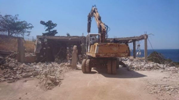 Αυθαίρετα: Μέχρι πότε μπορείτε να τακτοποιήσετε αυθαιρεσίες στις κατασκευές - Οικονομικός Ταχυδρόμος