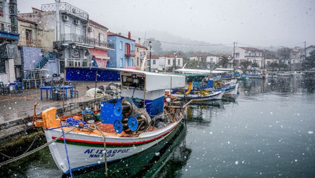 «Χαλάνε την πιάτσα», «ο καιρός δεν είναι clickbait» - Οι προγνώσεις για τα χιόνια έφεραν κόντρες μετεωρολόγων