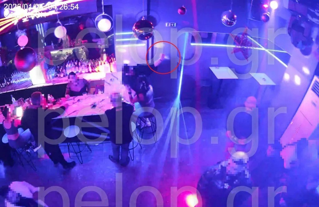 Πάτρα: Νέες σοκαριστικές εικόνες από την άγρια συμπλοκή με θύμα τον 30χρονο - Η στιγμή που βγαίνει το μαχαίρι