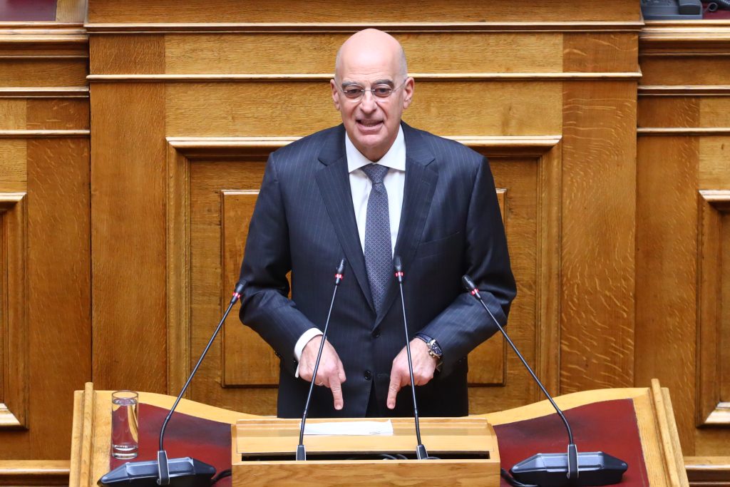 Σε εθνική ομοψυχία κάλεσε ο Δένδιας: «Η Τουρκία αμφισβητεί τα σύνορα του Ελληνισμού»