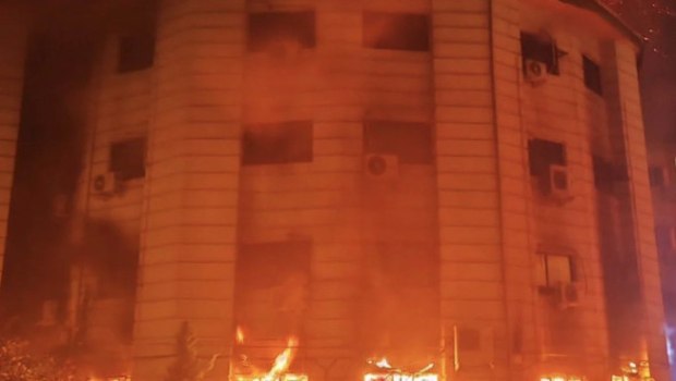 Ιράν: Χιλιάδες διαδηλωτές στους δρόμους της Τεχεράνης