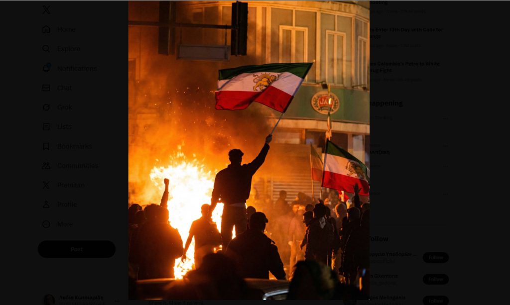 Ξεχειλίζει η λαϊκή οργή στο Ιράν: Γιατρός κάνει λόγο για 217 νεκρούς από τις αντικυβερνητικές διαδηλώσεις