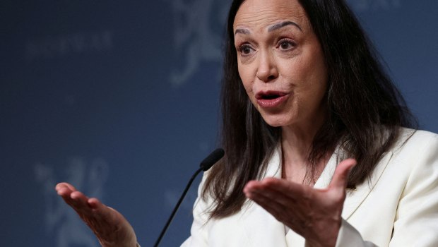 Νόμπελ Ειρήνης: Το Ινστιτούτο λέει ότι το βραβείο δεν μπορεί να μεταβιβαστεί στον Τραμπ, όπως πρότεινε η Ματσάδο