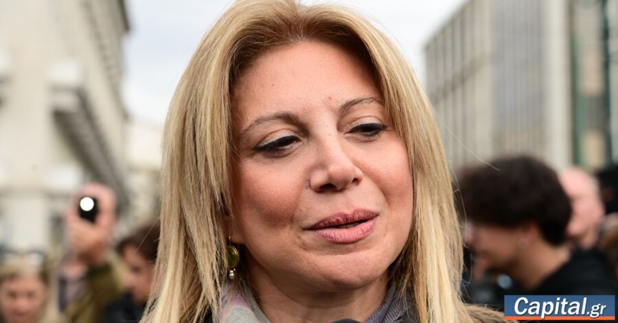 Δεν θα είναι στο κόμμα ο Φαραντούρης, ποιους άλλους "κόβει"...