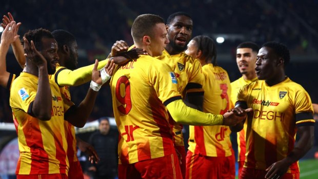 Η Κυριακάτικη βραδινή ρουτίνα που κάνει τη Δευτέρα λιγότερο αγχωτική