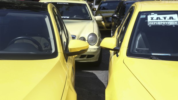 Ξεκινούν 48ωρη απεργία οι οδηγοί ταξί - Τα αιτήματά τους