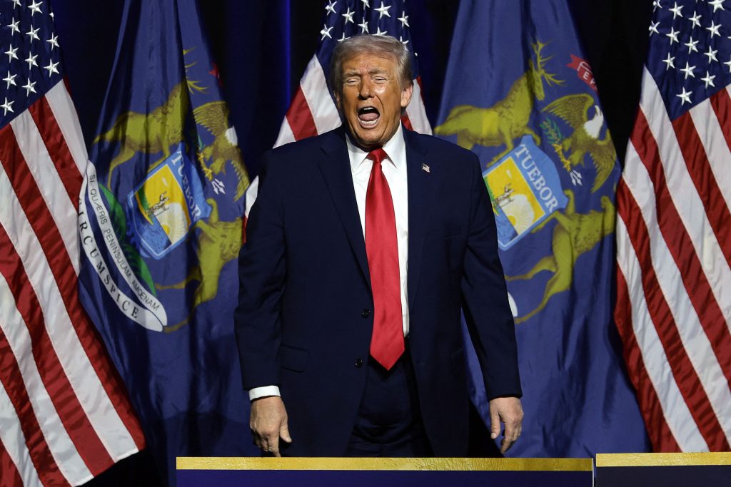 Νέο «χτύπημα» Τραμπ για Ιράν: Οι σύμμαχοι των ΗΠΑ καλύτερα να φύγουν από τη χώρα