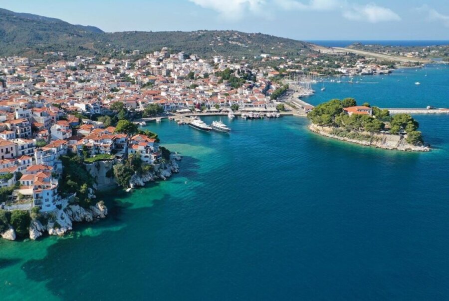 skiathos-port-1024x686