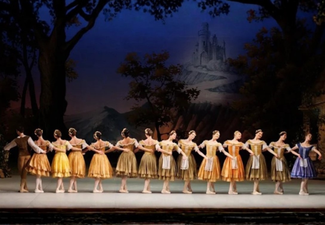 To μπαλέτο «Ζιζέλ» στο Μέγαρο Μουσικής Θεσσαλονίκης από την Κρατική Όπερα της Βουδαπέστης