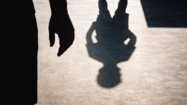 Βόλος: Μαθητής δημοτικού έβγαλε αυτοσχέδιο «σουγιά» και απείλησε άλλο παιδί στο προαύλιο του σχολείου