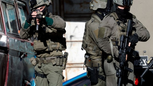 Δυτική Όχθη: Οι IDF σκότωσαν ένα 14χρονο αγόρι επειδή «ετοιμαζόταν να τους επιτεθεί με μία πέτρα»