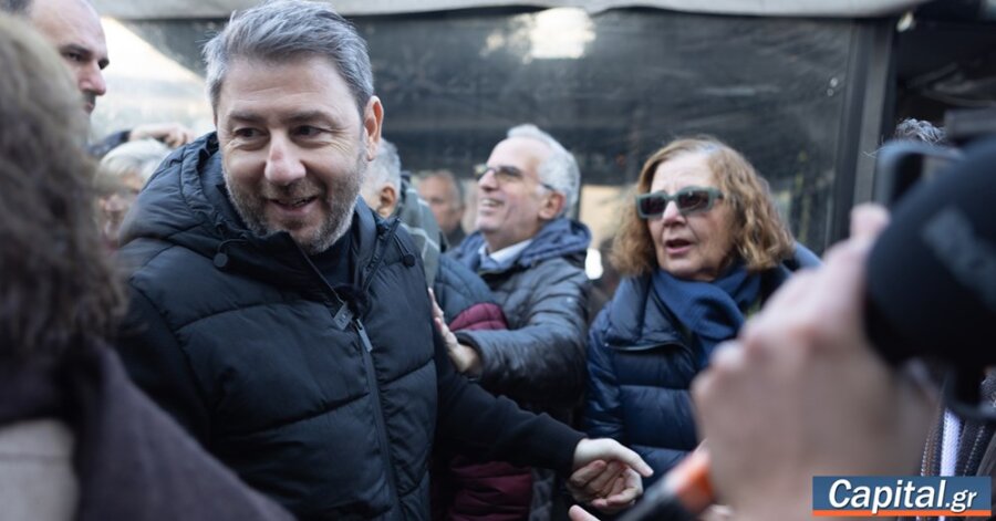 Καλώ τις προοδευτικές δυνάμεις να έρθουν κοντά μας και να...