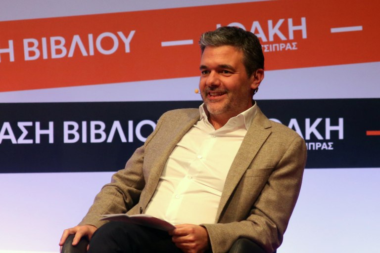 Τούμπουρος: Ο Αλέξης δεν διεκδικεί το αλάθητο του Πάπα - Εμπνέεται από τον καθημερινό άνθρωπο, για αυτόν παλεύει