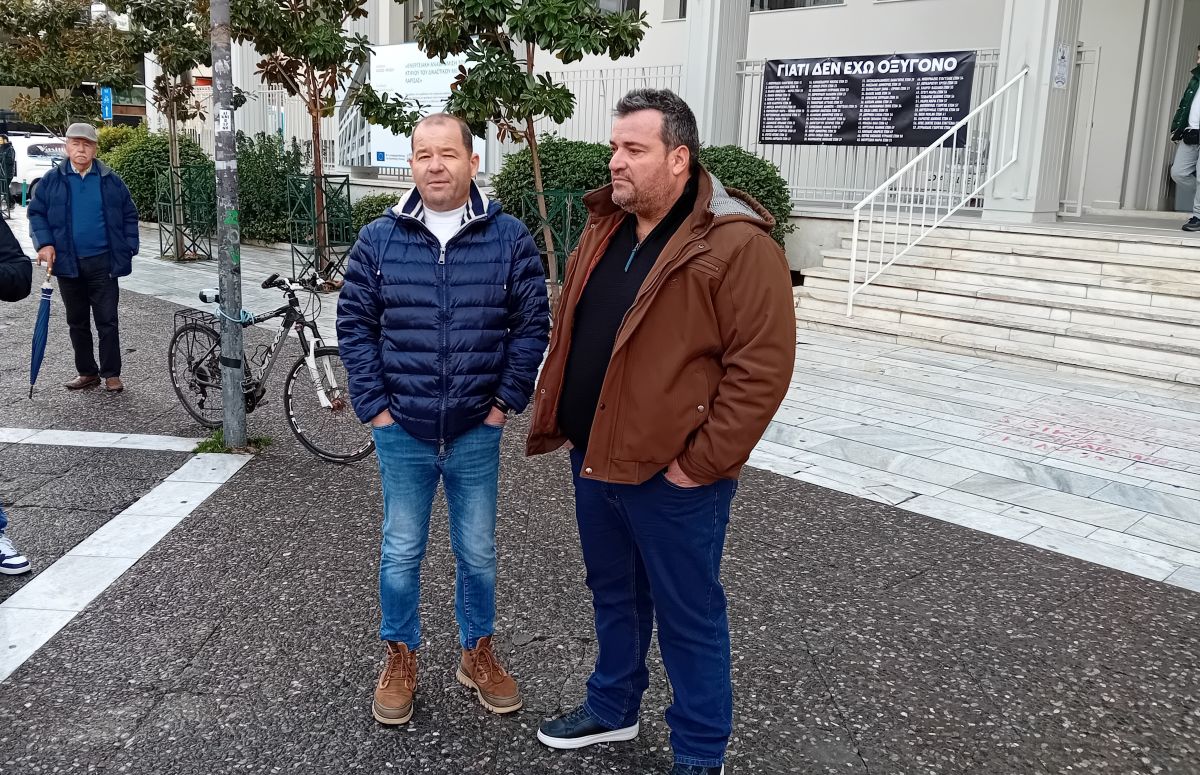 minisi-agrotes-trakter-vandalismoi