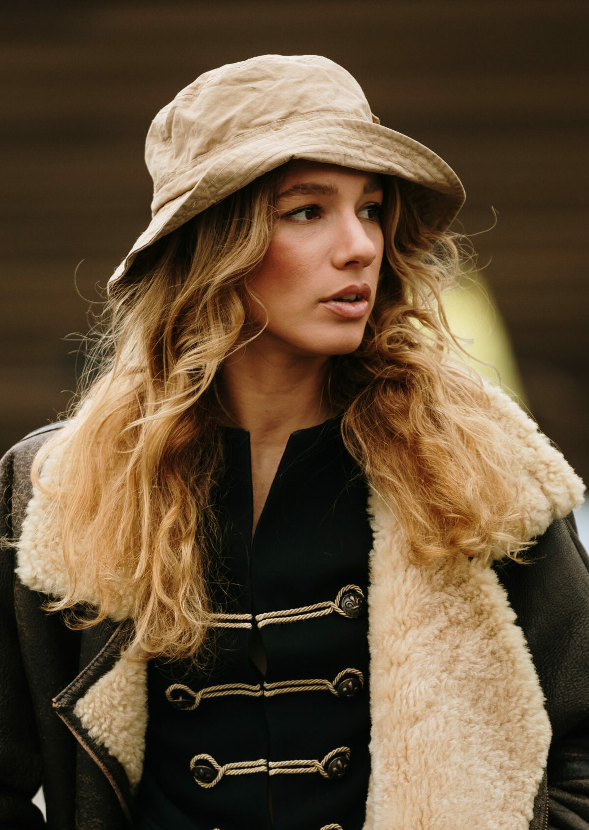 Οι πιο stylish τρόποι να φορέσουμε καπέλα και σκουφάκια τον χειμώνα