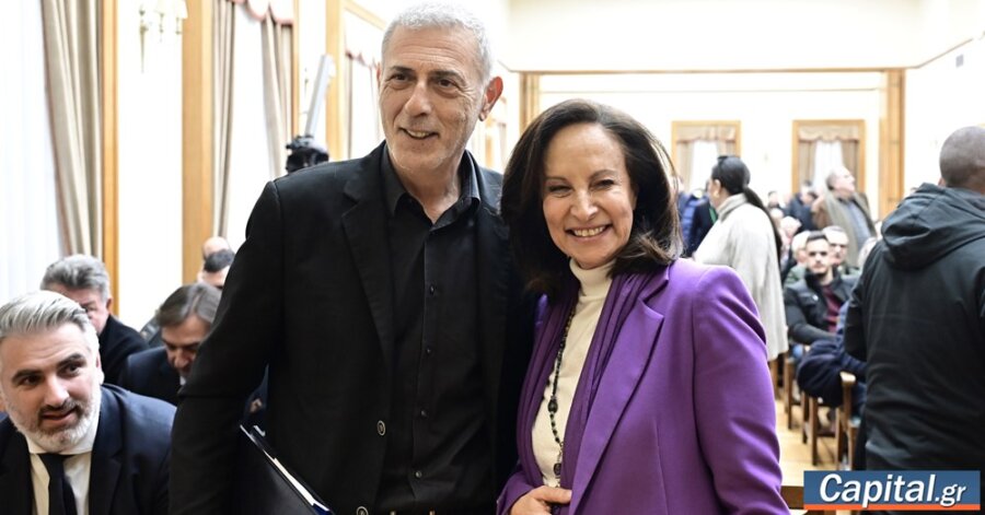 Α. Διαμαντοπούλου: Ζητά νέο θεσμικό πλαίσιο για τα λιμάνια